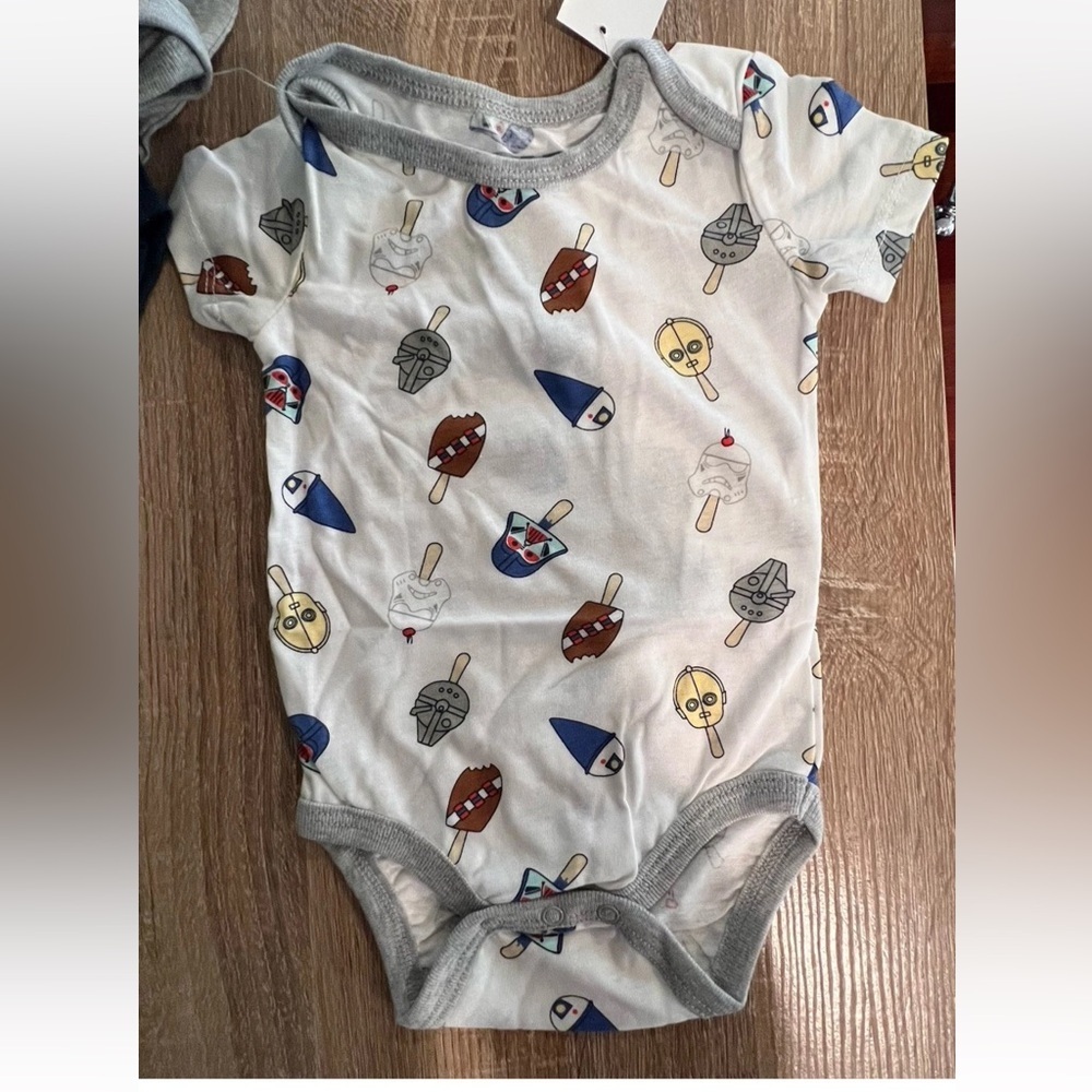 New! Disney Baby Star Wars 2-Piece Outfit Set “May the Snacks Be With You” 6–9M - Picture 4 of 5
